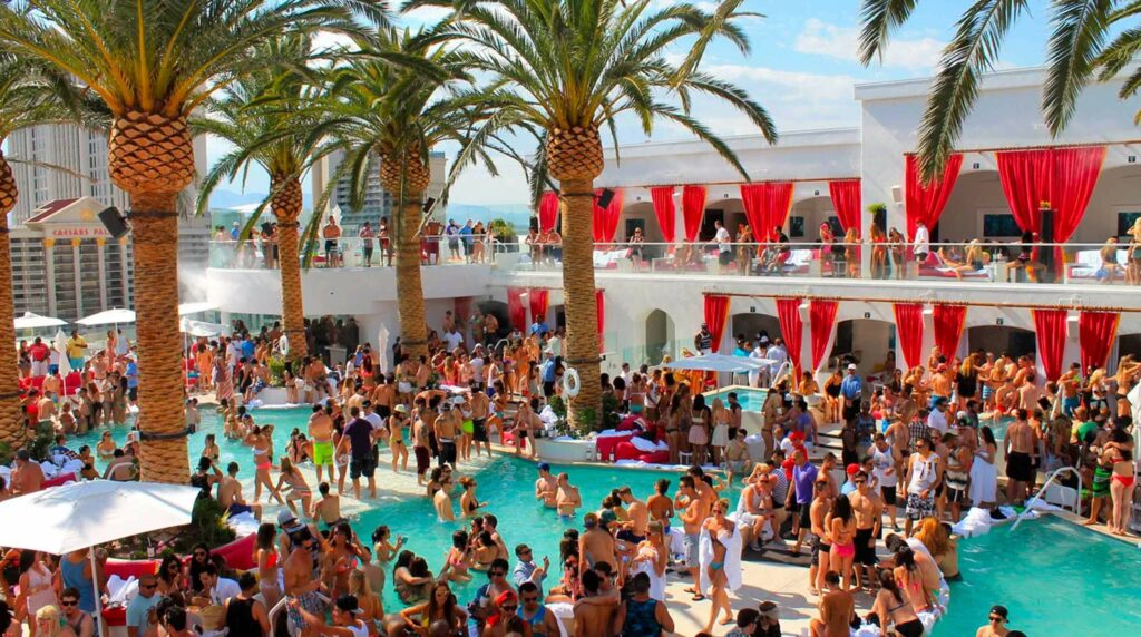 drais beach las vegas